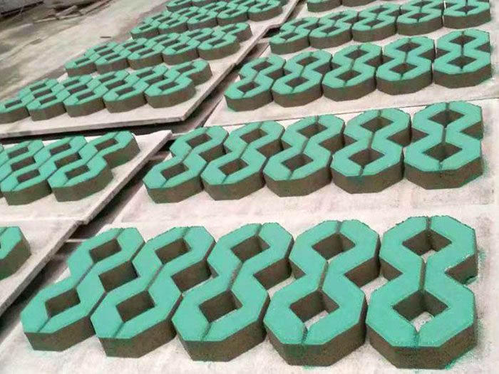 怎樣分辨出優質的透水磚？萊州透水磚為您支招！